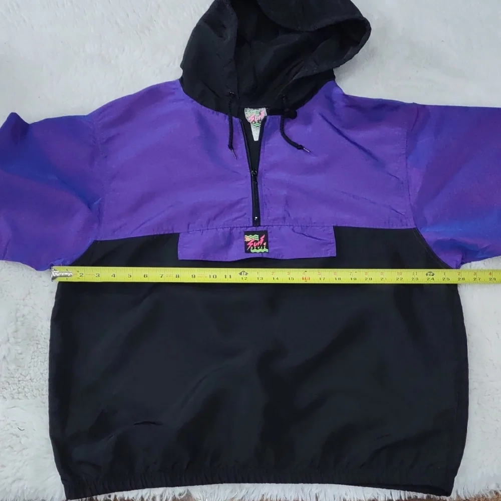 Vintage Surf Style, Purple and Black Windbreaker Jacket - Picture 16 of 17